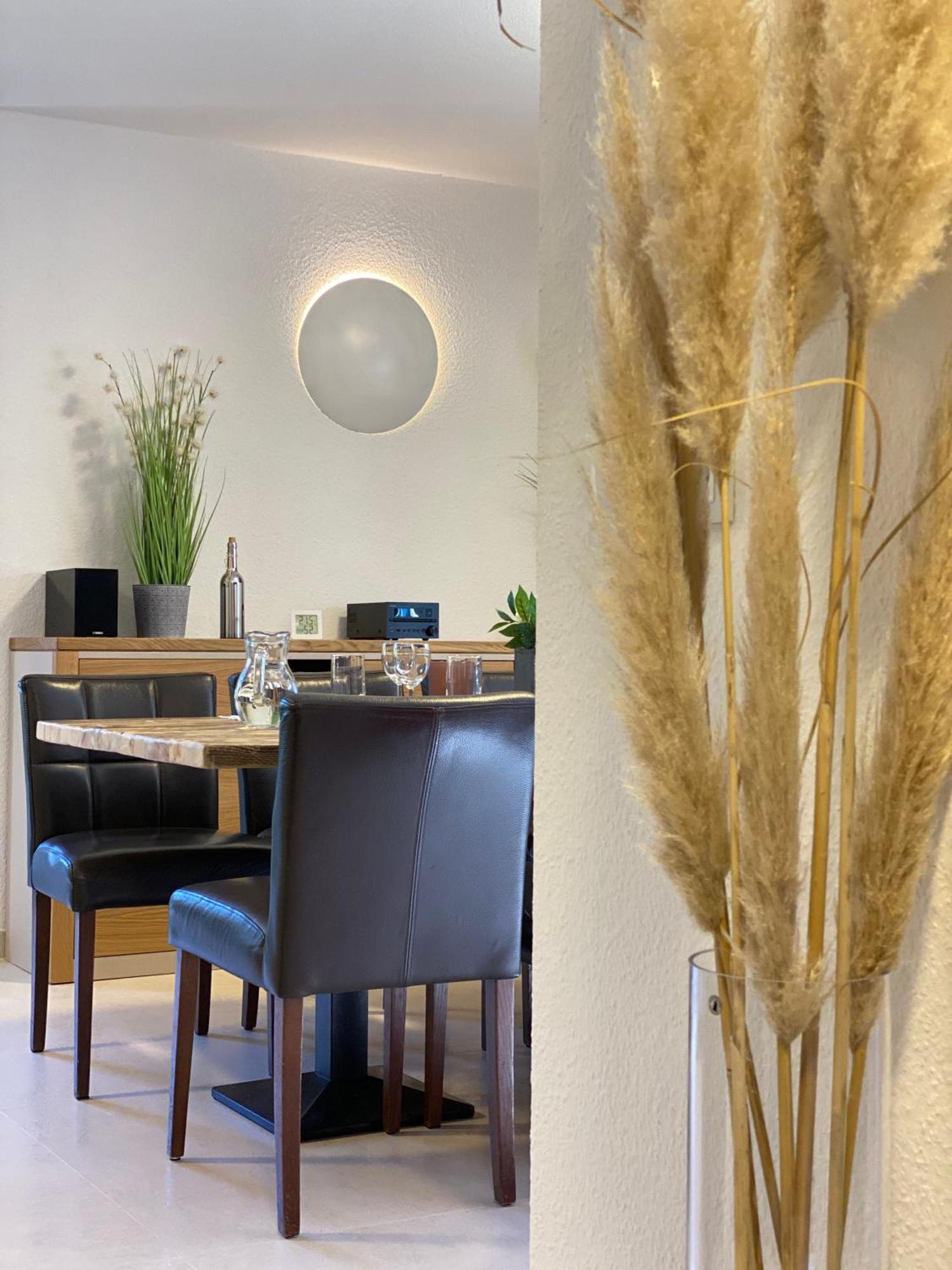 Familienfreundliches Reetdachhaus Weissdorn 2 Villa Puddemin Kültér fotó
